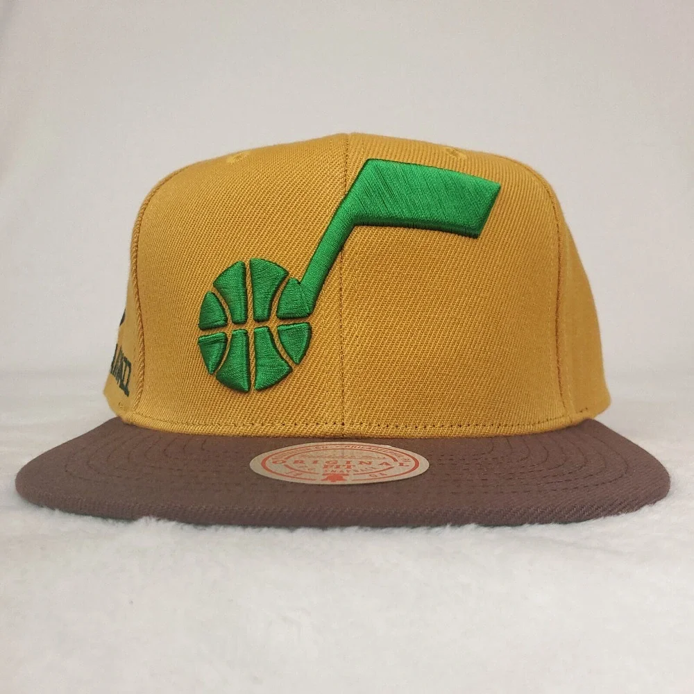Utah Jazz Mitchell & Ness NBA‎ Snapback Hat Cap Green 3D Logo Khaki Brown NWT - Picture 2 of 8